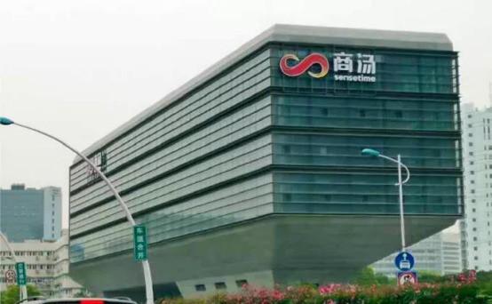 旺龙智能派梯（无感通行）：让一切电梯皆可智能派梯！