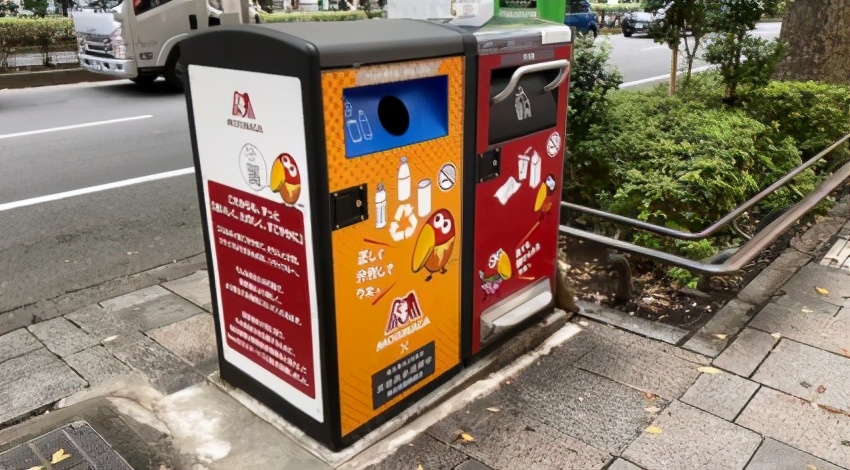 智能垃圾桶助力垃圾回收，打造智慧城市