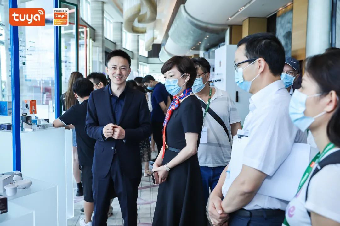 ​施耐德电气、佳兆业、东方富海等齐聚硬科技创新主会场，全球硬科技开发者大会（深圳）火热开幕！