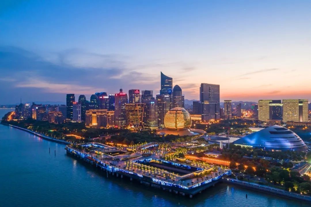 显控全局 可视作战：聚焦大华新一代指挥中心 城市安全看得见