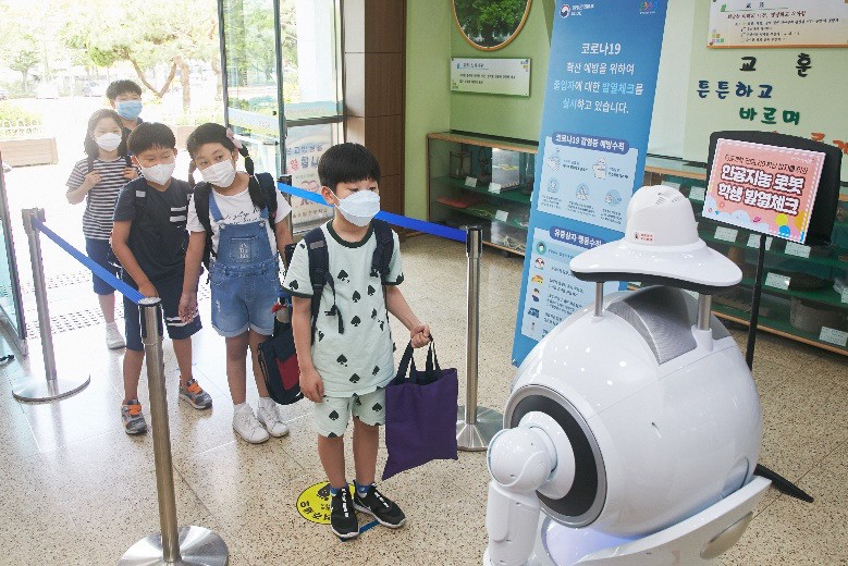 2020服贸会开幕，优必选科技携多项智能机器人解决方案亮相