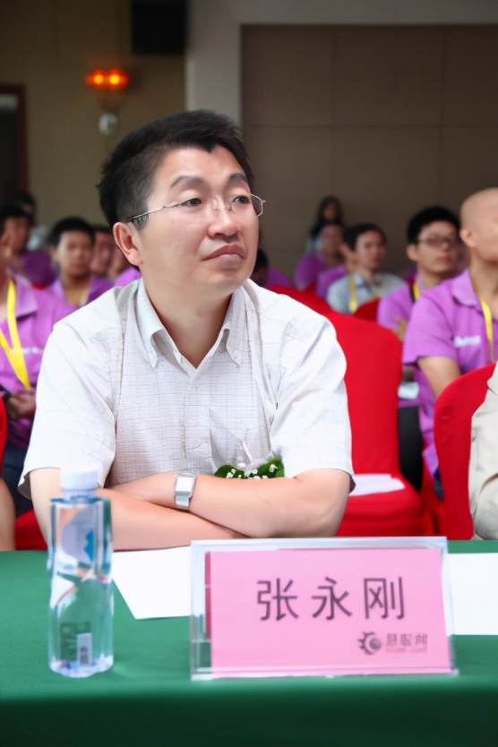 巅峰荣耀 | 2020慧聪品牌评选【专家评审团】强势来袭！