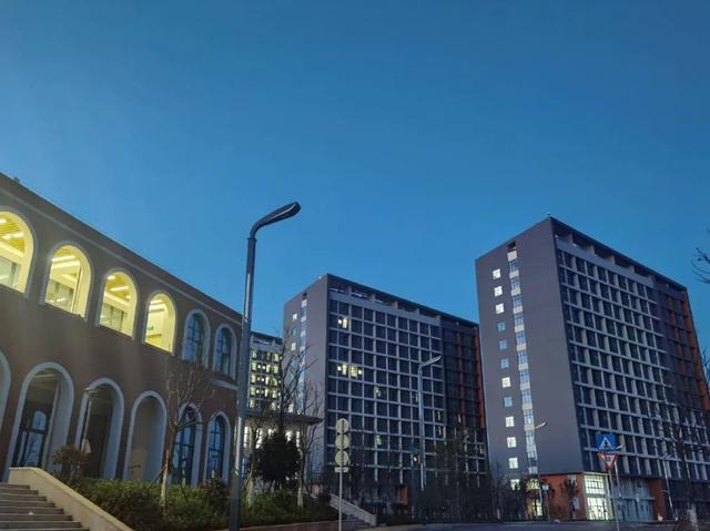 紫光华智赋能百行百业：云南财经大学智慧校园