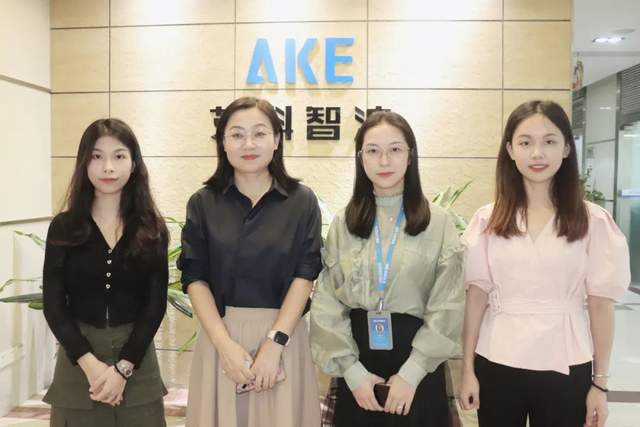 慧聪物联网走进艾科智泊，探索城市通行背后的智能力量