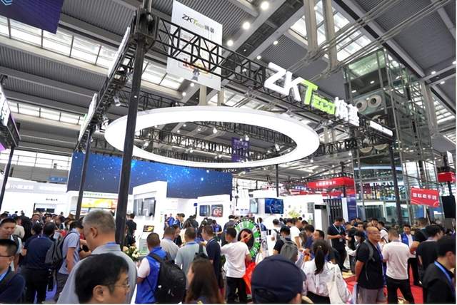 熵基科技胡学慧:基于多模态BioCV技术的创新突破,打造丰富多元的“端、边、云、服”产品矩阵及应用实践|2023深圳安博会 熵基科技胡学慧:基于多模态BioCV技术的创新突破,打造丰富多元的“端、边、云、服”产品矩阵及应用实践|2023深圳安博会