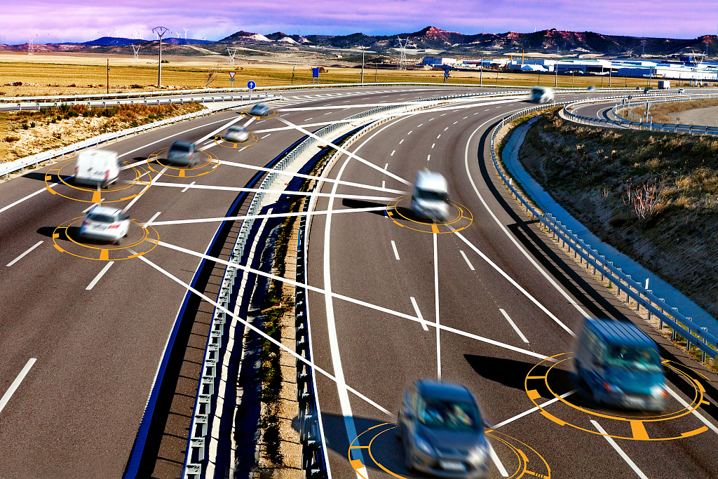 智能交通系统如何塑造可持续的智慧城市战略
