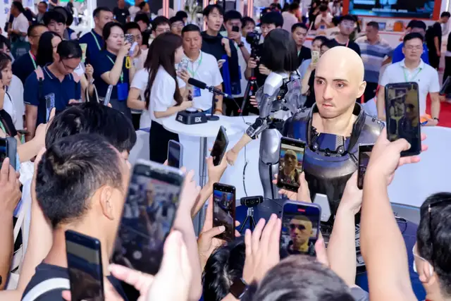 安防人血脉觉醒！从安防展到物联网展，这些需求火爆！