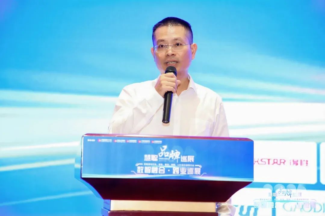 精彩收官！2025慧聪品牌巡展南宁站压轴登场，科技碰撞燃爆绿城