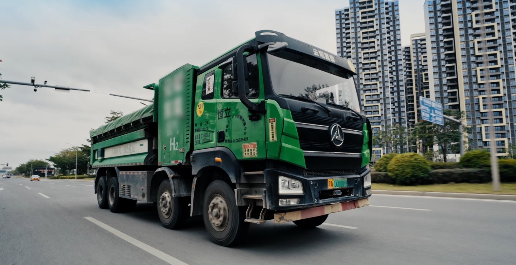 大模型为城市治理减负增效!海康威视助力广州白云城管精“绣”“智”理 大模型为城市治理减负增效!海康威视助力广州白云城管精“绣”“智”理