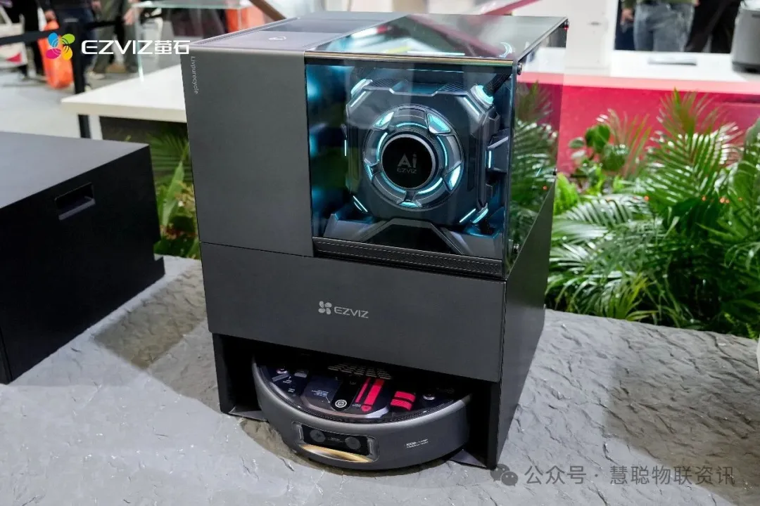 洗地机“卷”不动了？萤石打出“蒸汽牌”，行业6.0时代来了